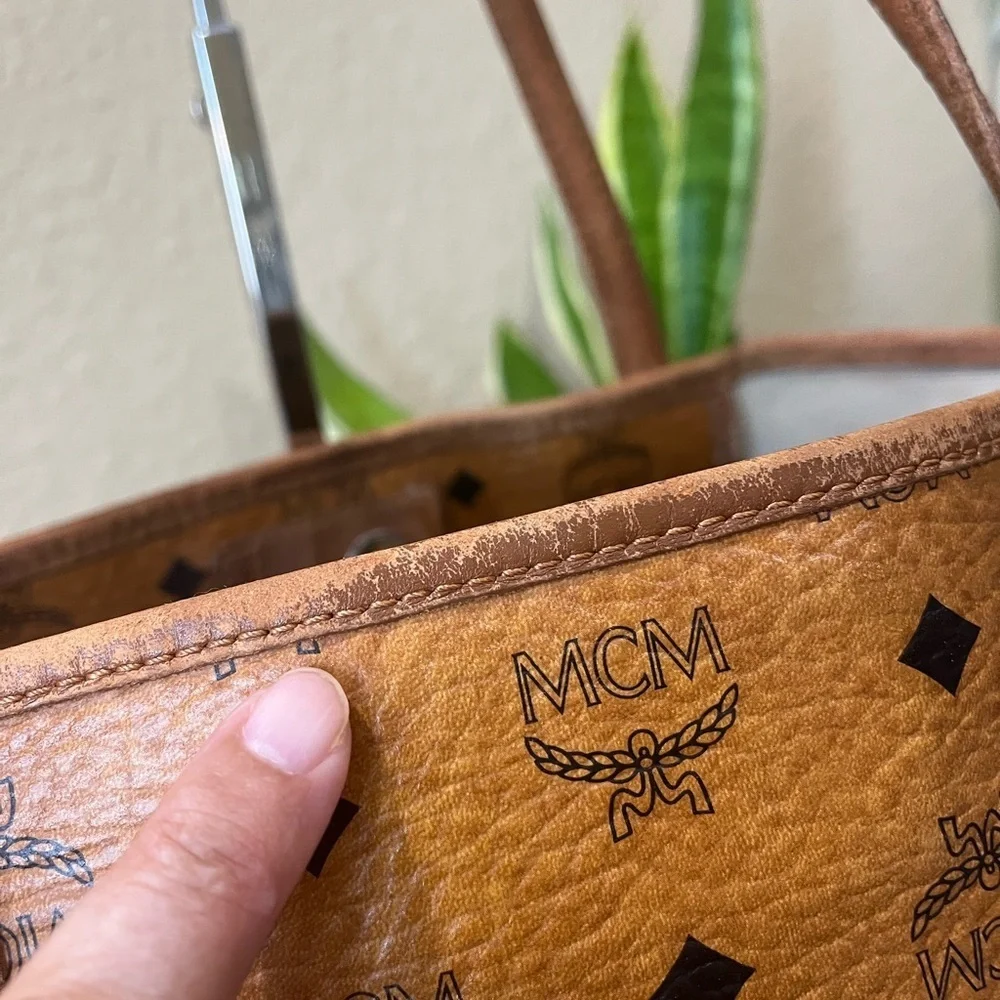 MCM COGNAC VISETOS SHOPPING TOTE - Picture 5 of 16